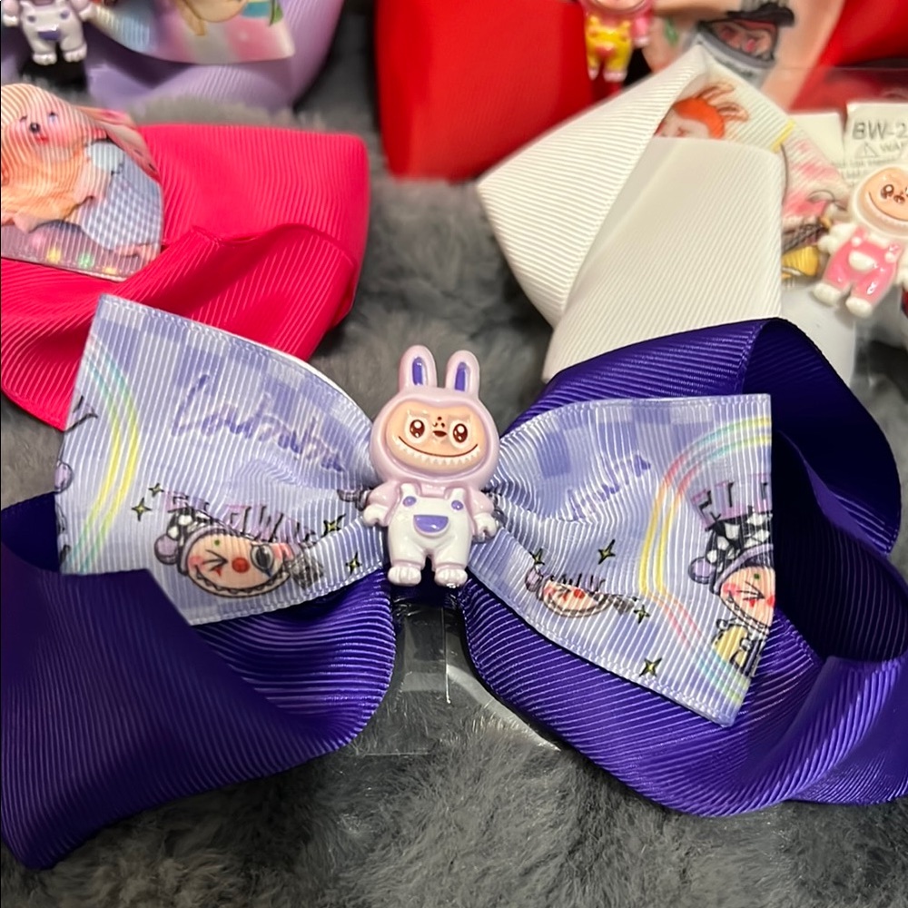 Labubu Character Hair Bow NWT - Picture 2 of 3